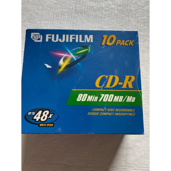 Fujifilm CD-R 10 Pack 80Min 700MB 48x Write Speed Recordable Discs - Picture 1 of 10